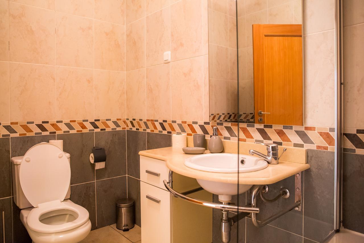 A07 - Seaview And Pool Luxury Apartment Лагос Екстериор снимка