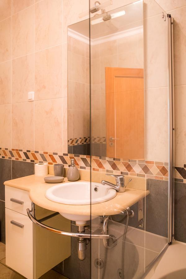 A07 - Seaview And Pool Luxury Apartment Лагос Екстериор снимка